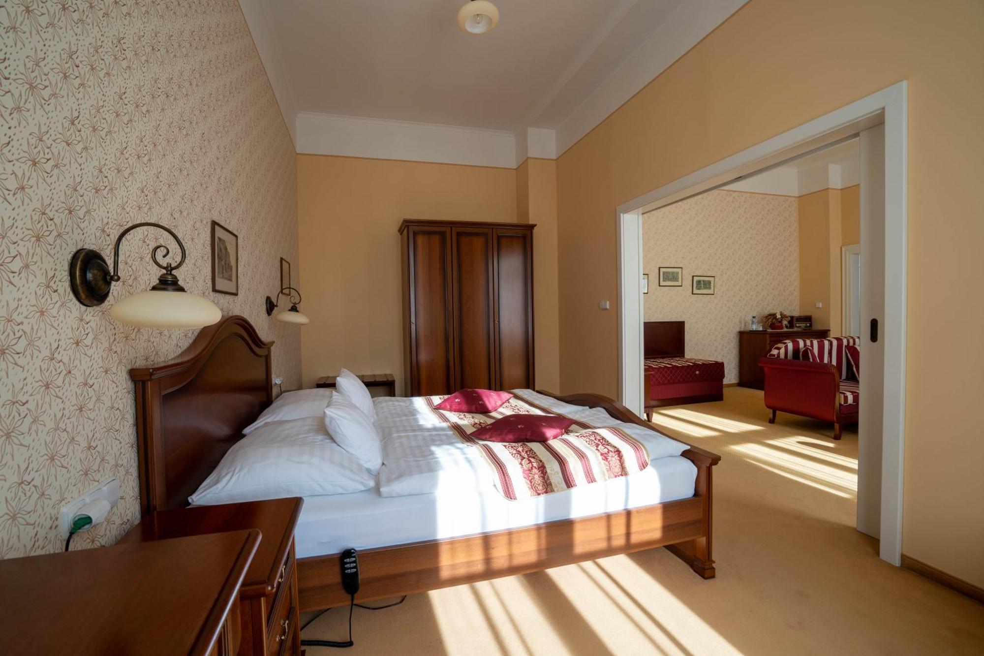 Ld Palace Spa & Kur Франтишкови-Лазне Экстерьер фото